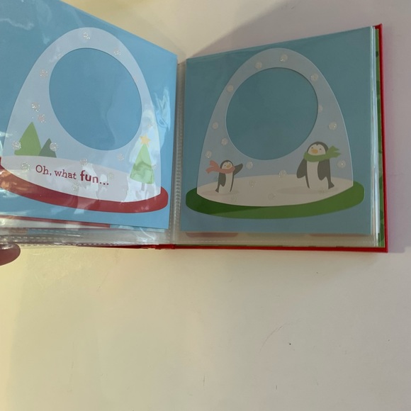 Hallmark Christmas Instant Scrap/Photo Book - Picture 7 of 14